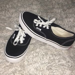 Vans black low top sneakers